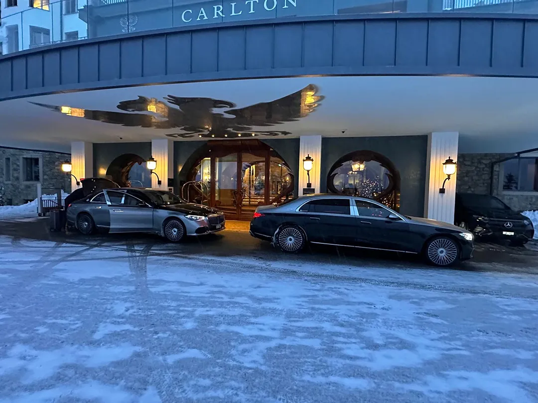 Ankunftsbereich des Hotels Carlton Hotel St. Moritz in den Schweizer Alpen