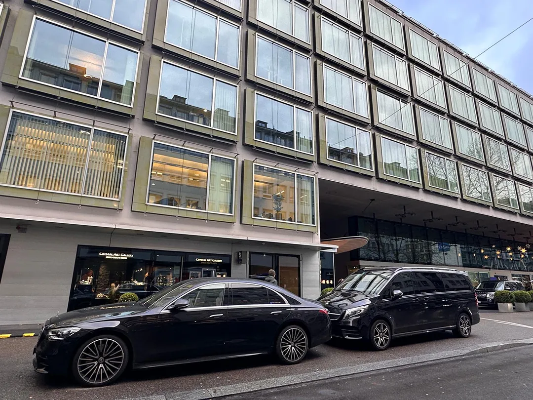 Transfer nach Hotel Park Hyatt Zürich