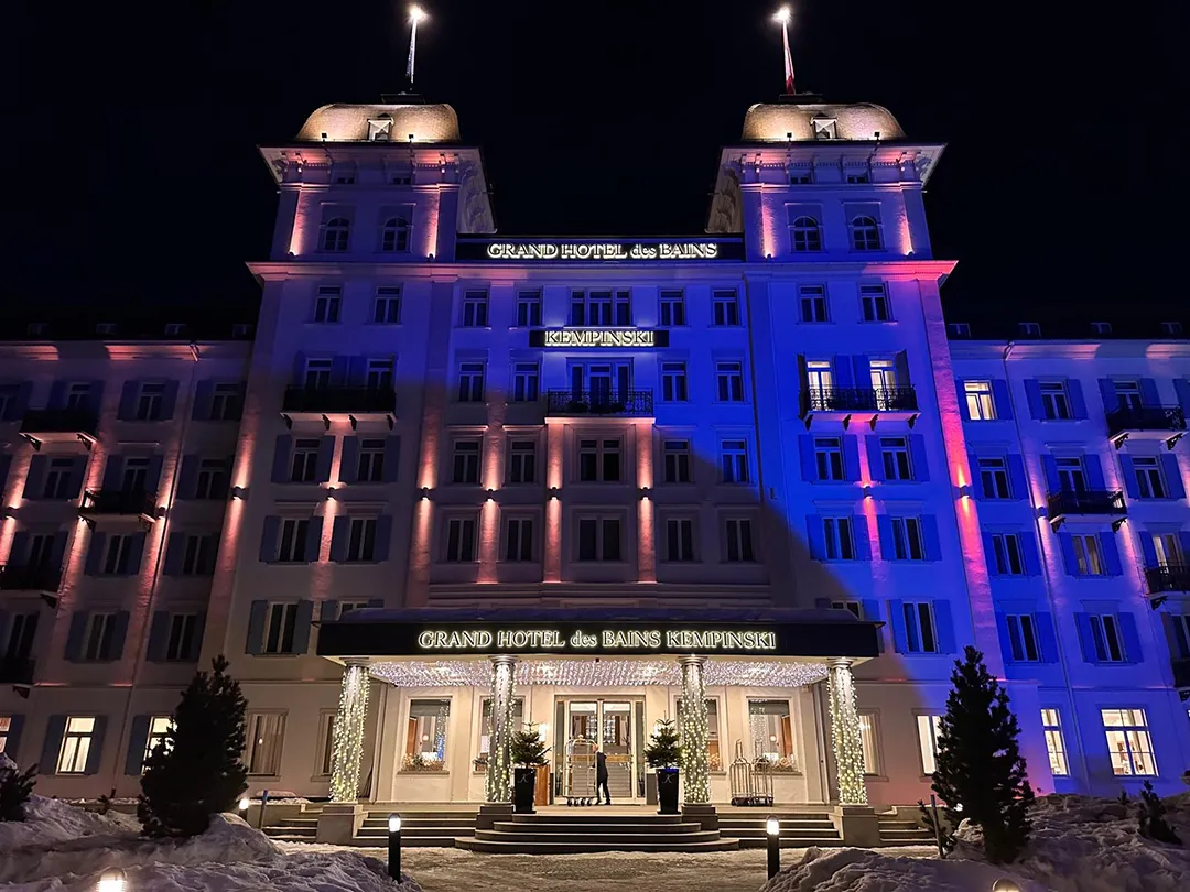 Architektur und Hotelatmosphäre im Grand Hotel des Bains Kempinski St. Moritz