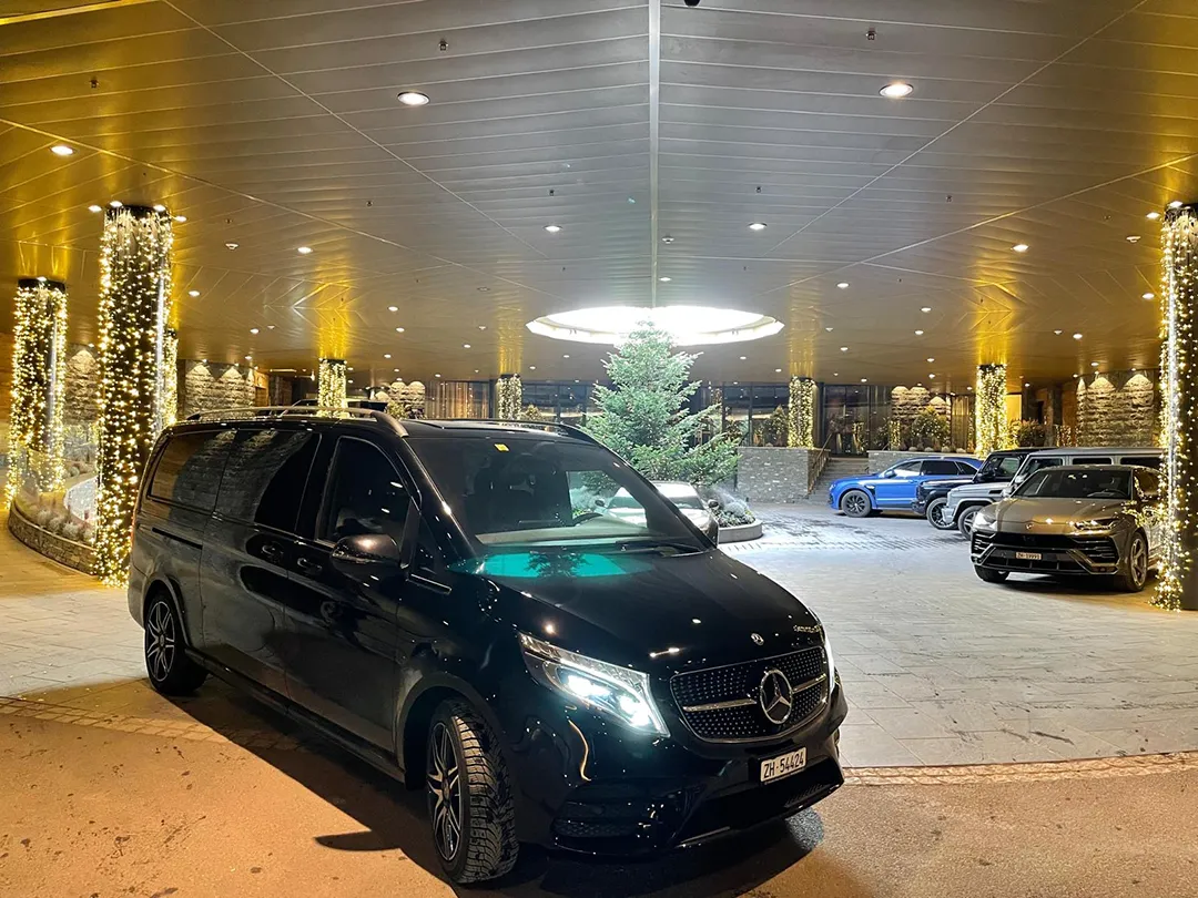 Private Luxuslimousine für den Transfer vom Flughafen Zürich nach Gstaad